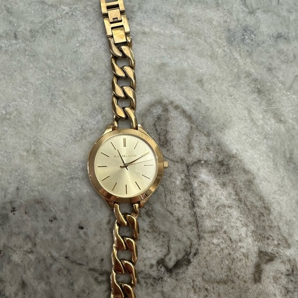 Michael Kors gold watch MK3222 - Picture 3 of 8